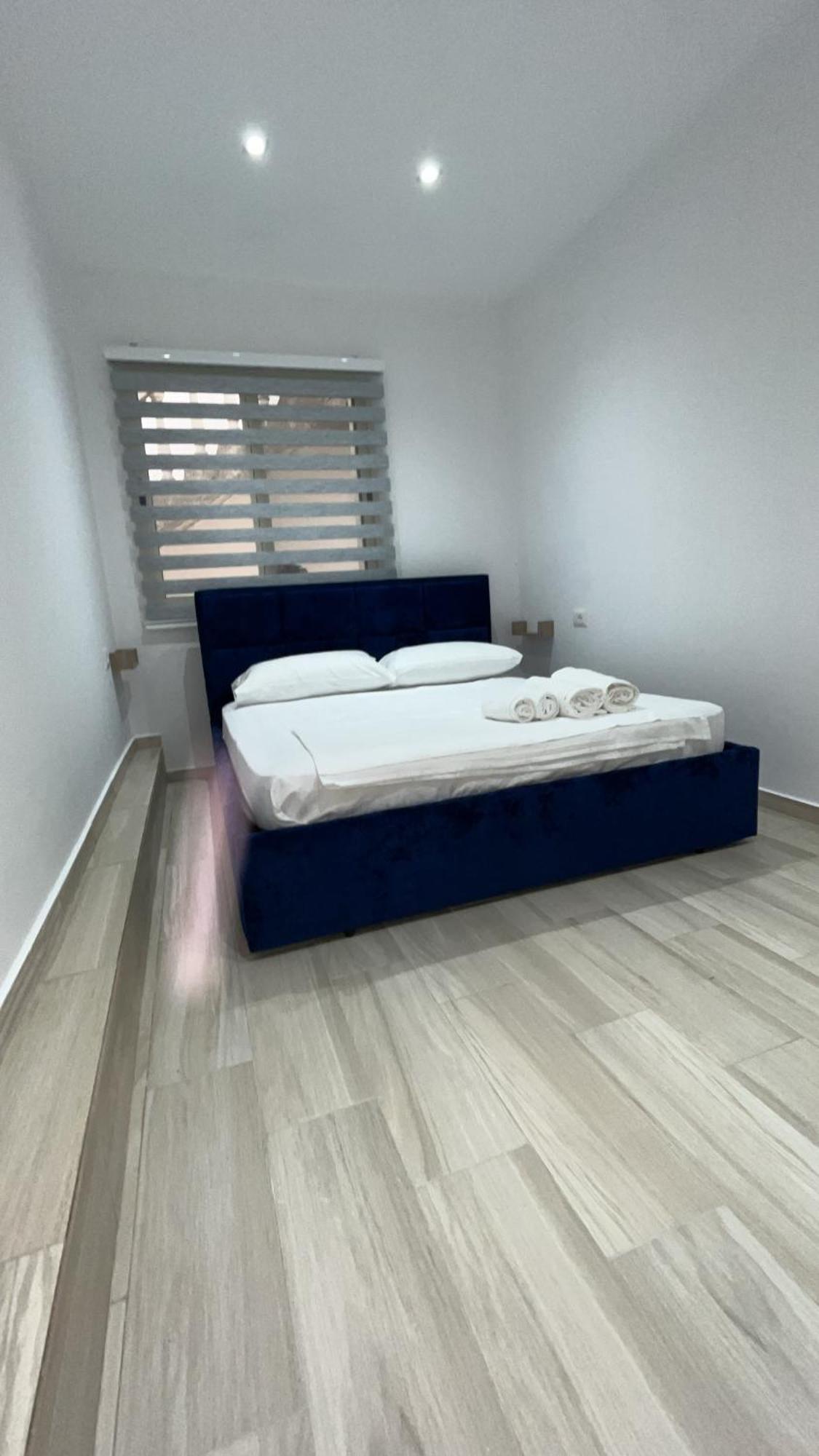 Vila Luani Vlorë エクステリア 写真