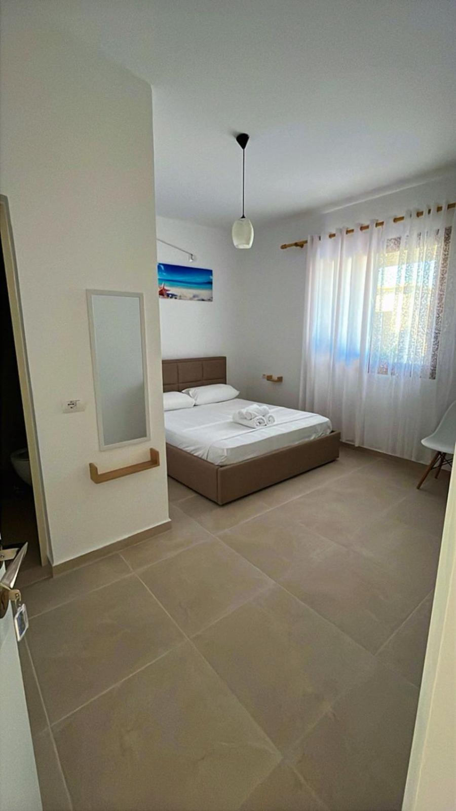 Vila Luani Vlorë エクステリア 写真