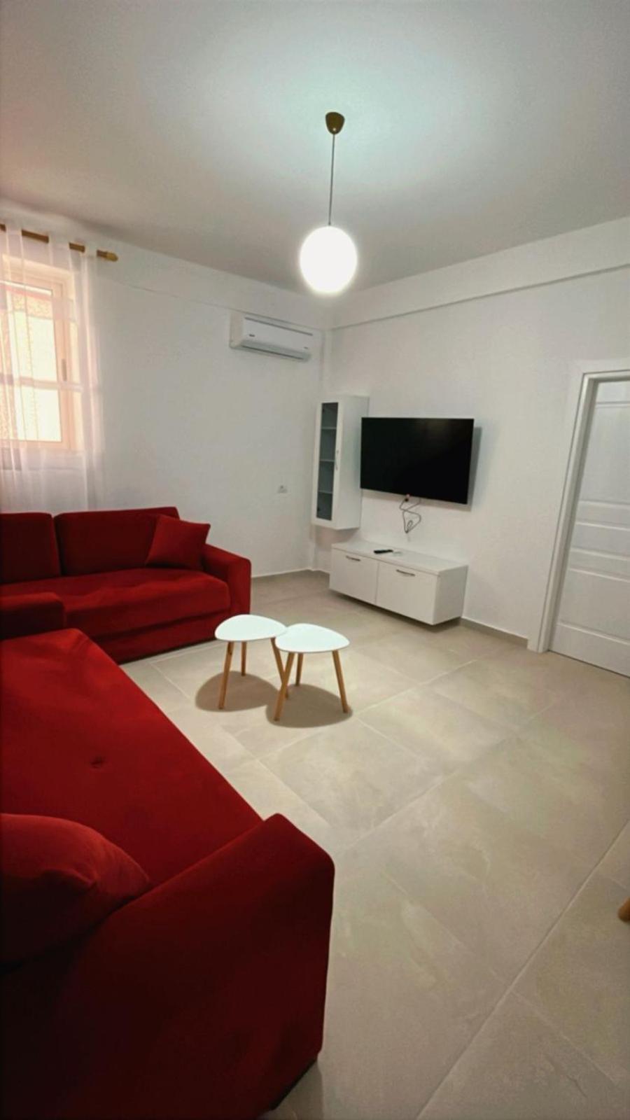 Vila Luani Vlorë エクステリア 写真